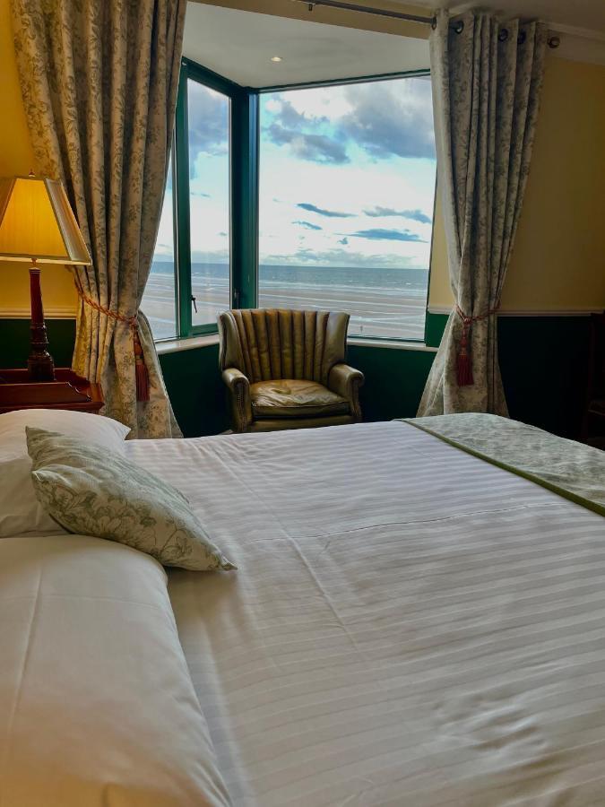 Reddans Of Bettystown Luxury Bed & Breakfast, Restaurant And Bar Buitenkant foto