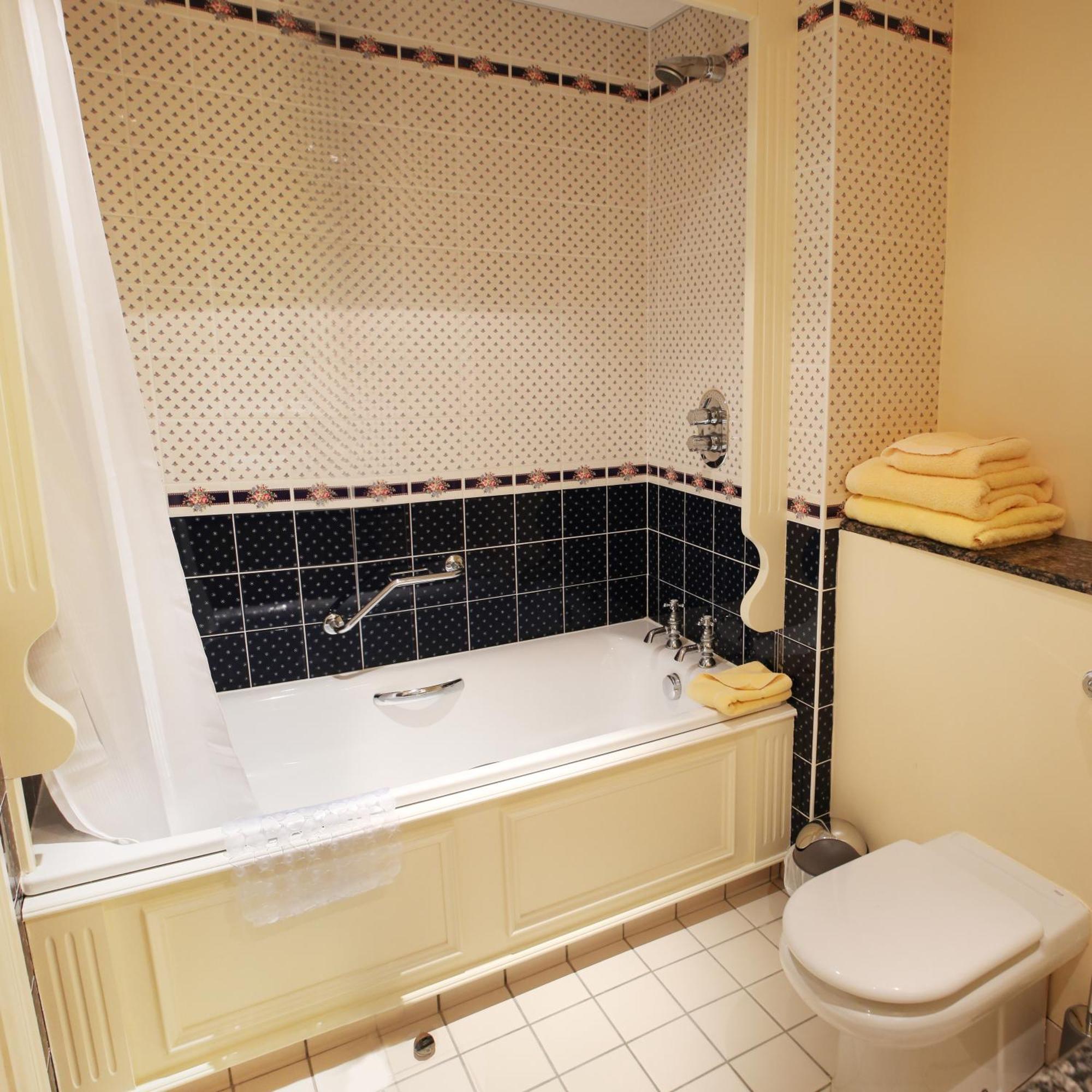 Reddans Of Bettystown Luxury Bed & Breakfast, Restaurant And Bar Buitenkant foto